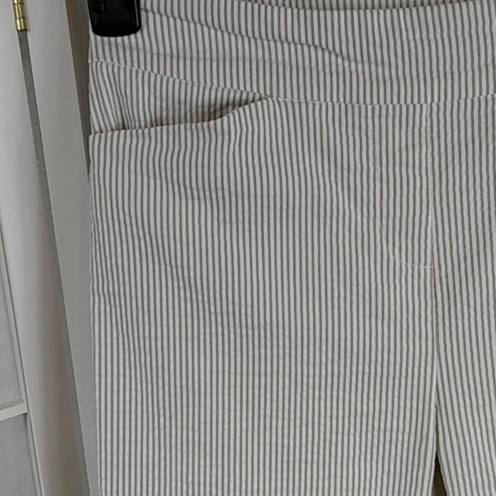 *Hilary Radley Stretch‎ Pants – Women Size S – Grey/White